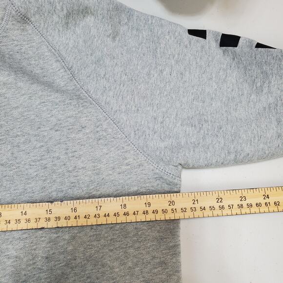 Vans Hoodie Sweatshirt Mens Small Pullover Versa Gray Black Checkerboard Skate - Picture 3 of 12